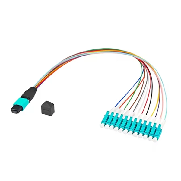 Should the two aggregation switches be used for aggregation or stacking