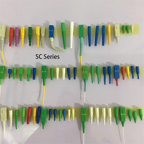 How to plug and unplug fiber optic cable from FC port jumper