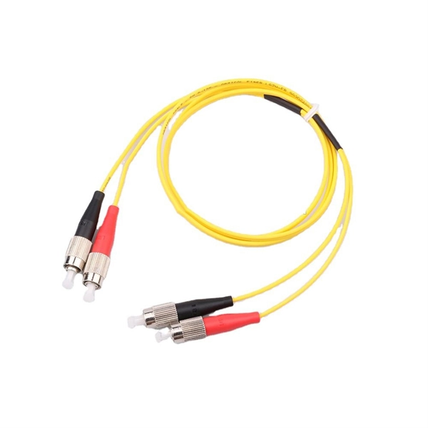 How to determine a short circuit in an optical fiber cable line
