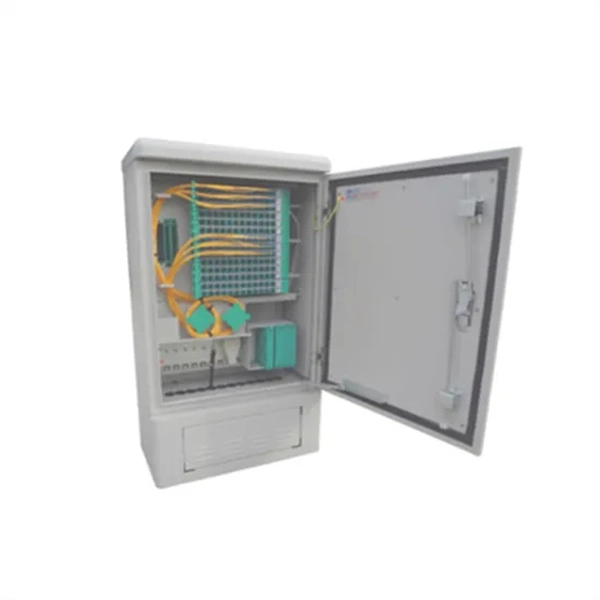 Is the fiber distribution box a broadband port 